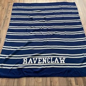 NWOT Preppy Harry Potter Ravenclaw Knot Throw Blanket